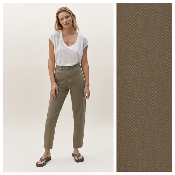 NWOT. Massimo Dutti Khaki 100% Cotton High-Waist Mom Fit Jeans. Size 6. - Picture 1 of 9